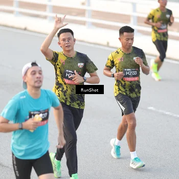 Runner Photo 6818317