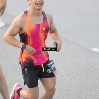 Runner Photo 6818332