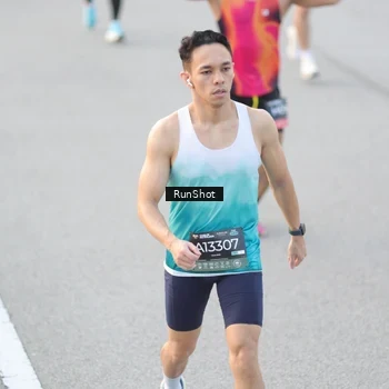 Runner Photo 6818334