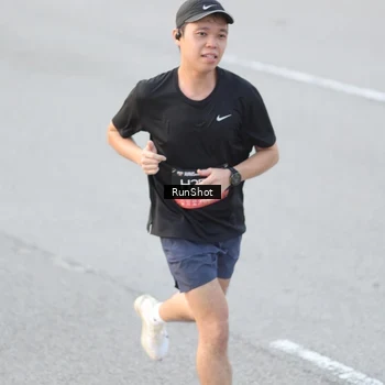 Runner Photo 6818336