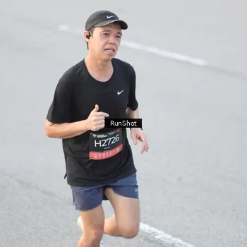 Runner Photo 6818340