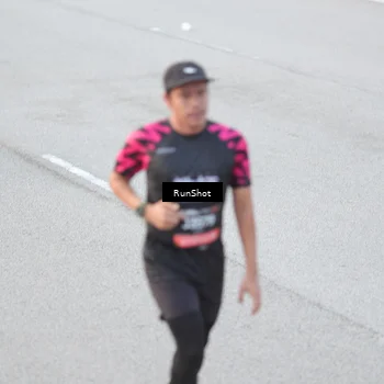 Runner Photo 6818346
