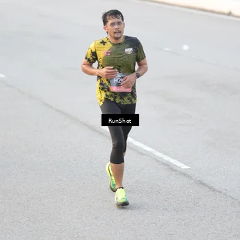 Runner Photo 6818360