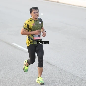 Runner Photo 6818365