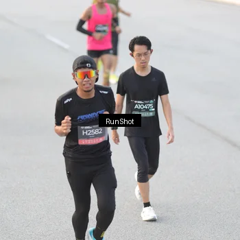 Runner Photo 6818376