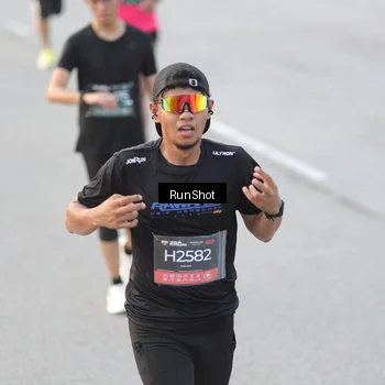 Runner Photo 6818383