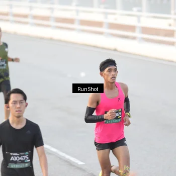 Runner Photo 6818392