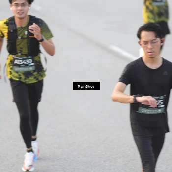 Runner Photo 6818403