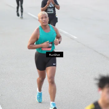 Runner Photo 6818414