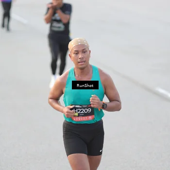 Runner Photo 6818423