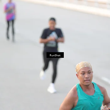Runner Photo 6818428
