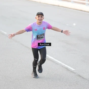 Runner Photo 6818448