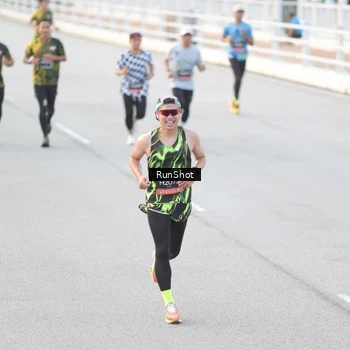 Runner Photo 6818453