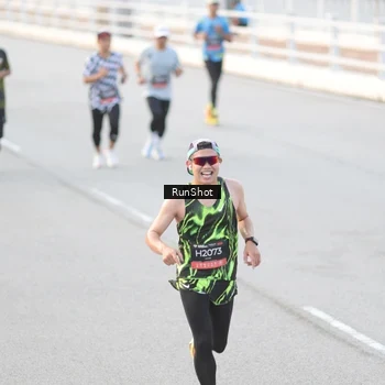 Runner Photo 6818463