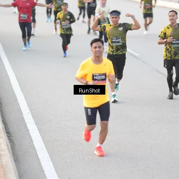 Runner Photo 6818483