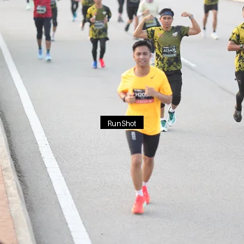 Runner Photo 6818485