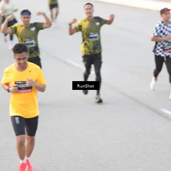 Runner Photo 6818494