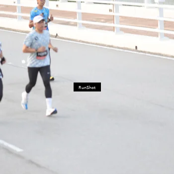 Runner Photo 6818498