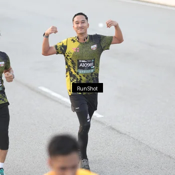 Runner Photo 6818503