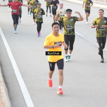 Runner Photo 6818521
