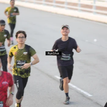 Runner Photo 6818538