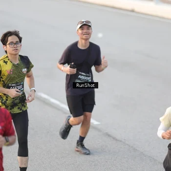 Runner Photo 6818545