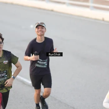 Runner Photo 6818551