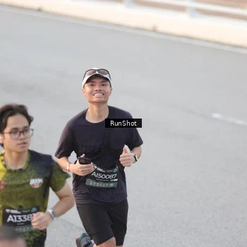 Runner Photo 6818556