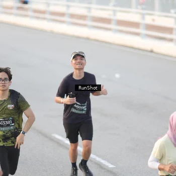 Runner Photo 6818558