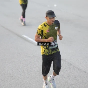 Runner Photo 6818563