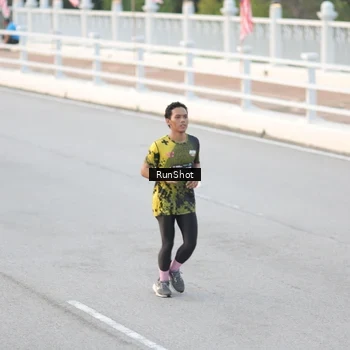 Runner Photo 6818571