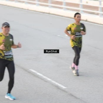 Runner Photo 6818574