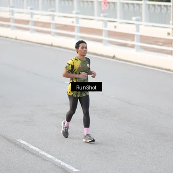 Runner Photo 6818576