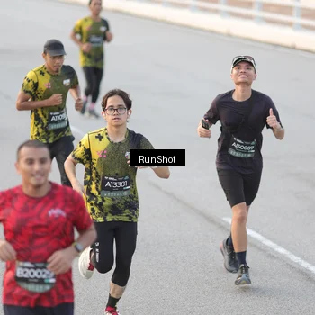 Runner Photo 6818580