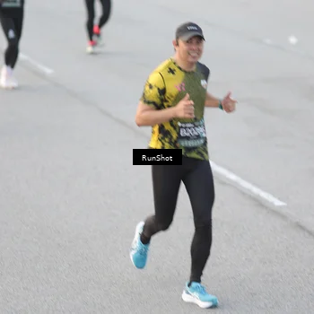 Runner Photo 6818585