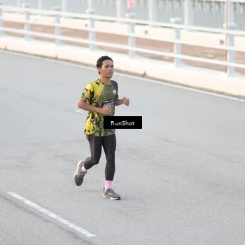 Runner Photo 6818591