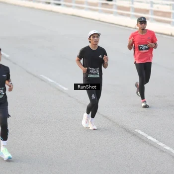 Runner Photo 6818602