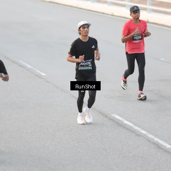 Runner Photo 6818620
