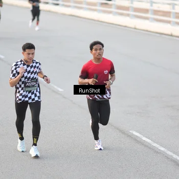 Runner Photo 6818651