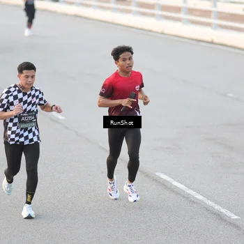 Runner Photo 6818657