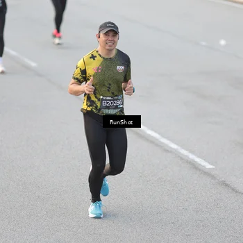 Runner Photo 6818659