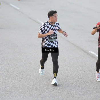 Runner Photo 6818681
