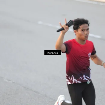 Runner Photo 6818699