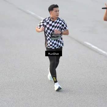 Runner Photo 6818706