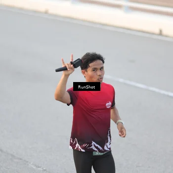 Runner Photo 6818710
