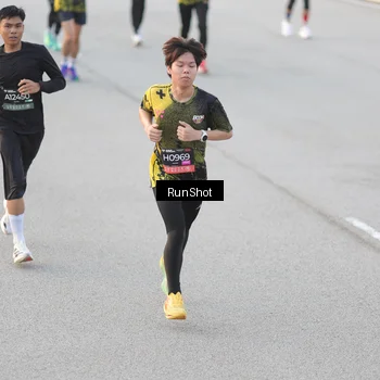 Runner Photo 6818737