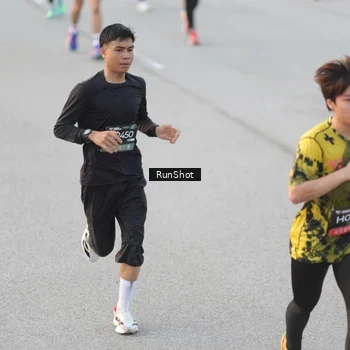 Runner Photo 6818761