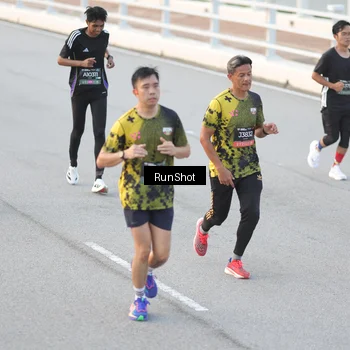 Runner Photo 6818819