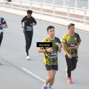 Runner Photo 6818821