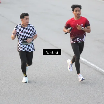 Runner Photo 6818833